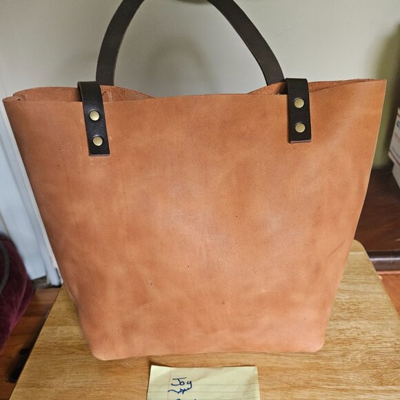 Portland Leather Goods - UNICORN ! Sunset Medium Classic Tote - EUC - $150 - Picture 2 of 7